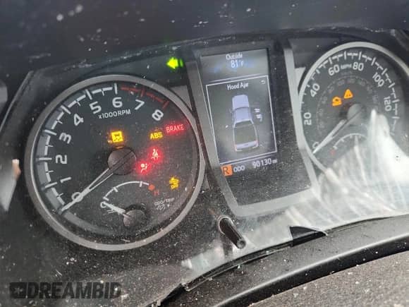 2020 Toyota Tacoma SR5 with VIN 3TMCZ5AN6LM306812, listed as a Copart auction lot 67223955 with 90,130 mi miles and Salvage title. Bid and sale history available at DreamBid. Image 9.