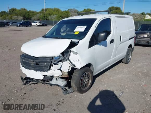2015 Chevrolet City Express Cargo LS z VIN 3N63M0YN3FK709313, wystawiony jako IAAI lot #41753887 z przebiegiem 124 168 mil mil oraz . Historia ofert i sprzedaży dostępna na DreamBid. Obrazek 17.