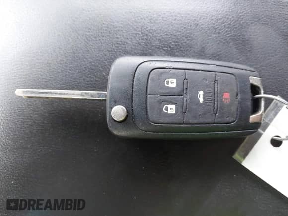 2011 Chevrolet Equinox 1LT с VIN 2GNALDEC1B1294917, выставлен на аукционе IAAI как лот 41217770 с пробегом 146 271 миль миль и . История ставок и продаж доступна на DreamBid. Изображение 11.