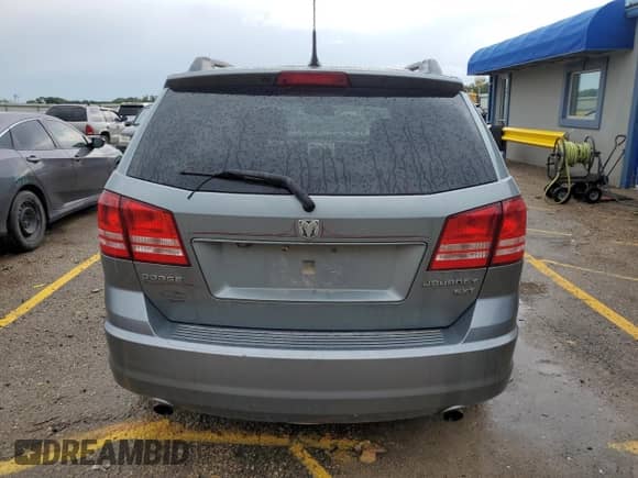 2010 Dodge Journey SXT with VIN 3D4PG5FV6AT137767, listed as a Copart auction lot 80275235 with 225,030 mi miles and Salvage title. Bid and sale history available at DreamBid. Image 6.
