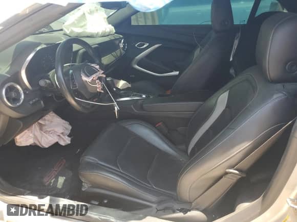 2018 Chevrolet Camaro 2SS с VIN 1G1FH3D75J0179948, выставлен на аукционе Copart как лот 62306255 с пробегом 75 468 миль миль и Списание • Salvage title. История ставок и продаж доступна на DreamBid. Изображение 7.