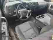 2010 GMC Sierra 1500 SLE с VIN 1GTSCVE06AZ258378, выставлен на аукционе Copart как лот 60038685 с пробегом 163 711 миль миль и Списание • Salvage title. История ставок и продаж доступна на DreamBid. Изображение 8.