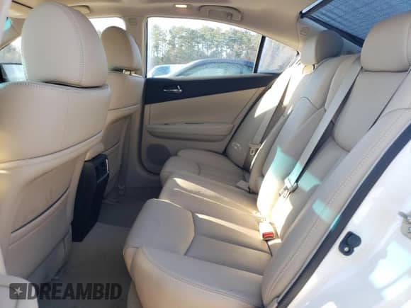 2013 Nissan Maxima SV z VIN 1N4AA5AP5DC824399, wystawiony jako Copart lot #48697355 z przebiegiem 160 497 mil mil oraz Szkoda całkowita • Salvage title. Historia ofert i sprzedaży dostępna na DreamBid. Obrazek 11.