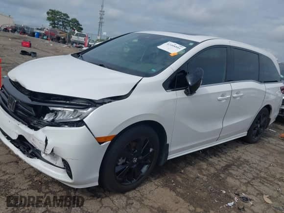 2024 Honda Odyssey Sport z VIN 5FNRL6H70RB020315, wystawiony jako IAAI lot #42488884 z przebiegiem 40 663 mil mil oraz . Historia ofert i sprzedaży dostępna na DreamBid. Obrazek 2.