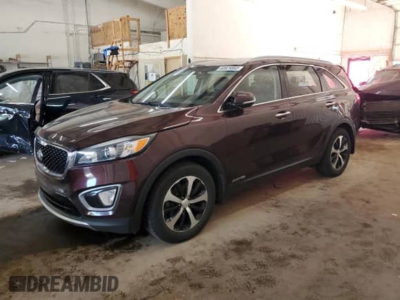 2016 Kia Sorento EX with VIN 5XYPHDA58GG031526, listed as a Copart auction lot 68829565 with 155,156 mi miles and Salvage title. Bid and sale history available at DreamBid. Image 1.