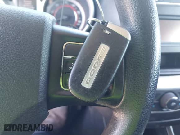 2013 Dodge Journey Canada Value с VIN 3C4PDCAB7DT695235, выставлен на аукционе IAAI как лот 42255878 с пробегом 214 380 миль миль и . История ставок и продаж доступна на DreamBid. Изображение 11.