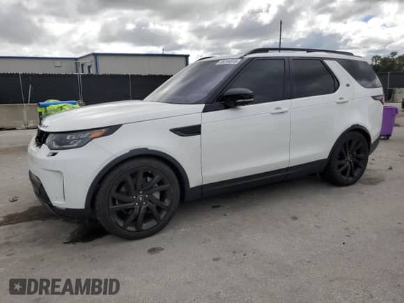 2018 Land Rover Discovery HSE Luxury с VIN SALRT2RV7JA061827, выставлен на аукционе Copart как лот 86244815 с пробегом 29 965 миль миль и Списание • Salvage title. История ставок и продаж доступна на DreamBid. Изображение 1.