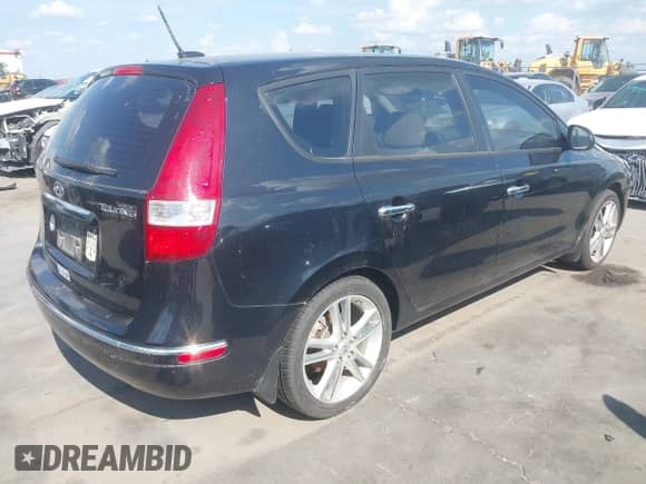 2009 Hyundai Elantra Touring с VIN KMHDC86E49U048970, выставлен на аукционе IAAI как лот 43019755 с пробегом 153 402 миль миль и . История ставок и продаж доступна на DreamBid. Изображение 4.