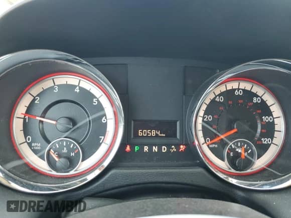 2019 Dodge Grand Caravan SE with VIN 2C4RDGBG6KR669560, listed as a Copart auction lot 70696575 with 60,584 mi miles and Salvage title. Bid and sale history available at DreamBid. Image 9.