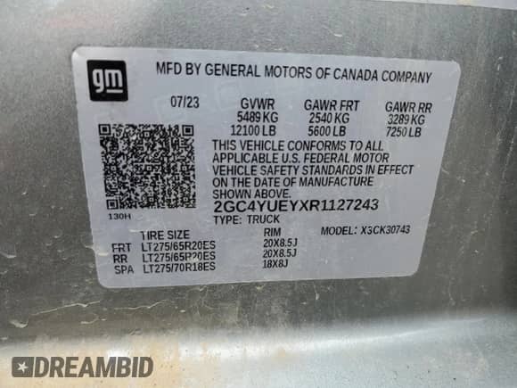 2024 Chevrolet Silverado 3500HD LTZ z VIN 2GC4YUEYXR1127243, wystawiony jako Copart lot #56575265 z przebiegiem 50 640 mil mil oraz Szkoda całkowita • Salvage title. Historia ofert i sprzedaży dostępna na DreamBid. Obrazek 13.