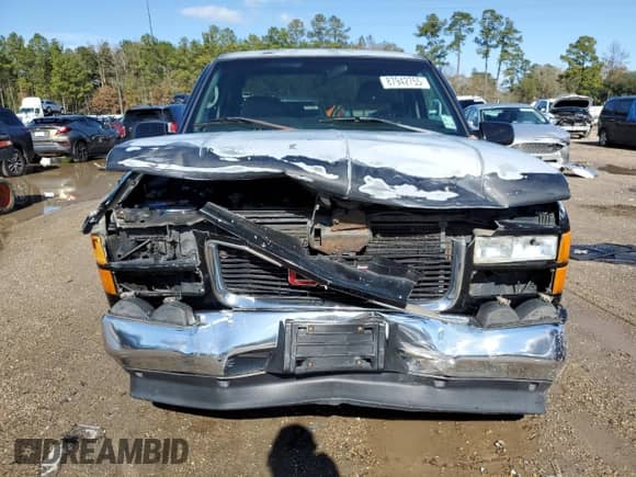1998 GMC Sierra 1500 z VIN 1GTEC19M2WE513447, wystawiony jako Copart lot #87942755 z przebiegiem 209 492 mil mil oraz Szkoda całkowita • Salvage title. Historia ofert i sprzedaży dostępna na DreamBid. Obrazek 5.