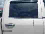 2015 Chevrolet Silverado 1500 LTZ с VIN 3GCPCSEC5FG302070, выставлен на аукционе IAAI как лот 42740926 с пробегом 320 898 миль миль и . История ставок и продаж доступна на DreamBid. Изображение 17.