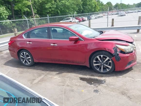 2016 Nissan Altima SL с VIN 1N4AL3AP2GC122947, выставлен на аукционе IAAI как лот 42301943 с пробегом 119 731 миль миль и . История ставок и продаж доступна на DreamBid. Изображение 13.