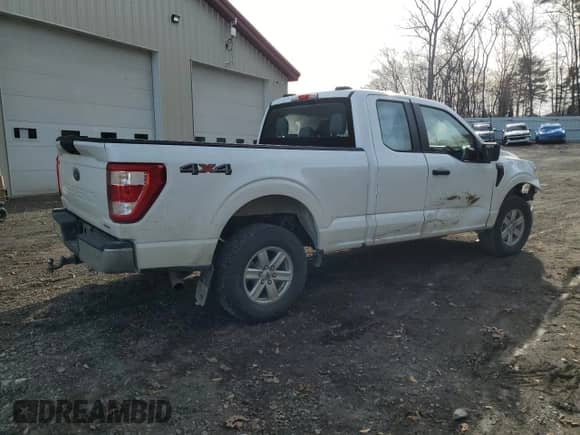 2022 Ford F-150 XL с VIN 1FTEX1EP9NFA56925, выставлен на аукционе Copart как лот 90652525 с пробегом 65 621 миль миль и Списание • Salvage title. История ставок и продаж доступна на DreamBid. Изображение 3.