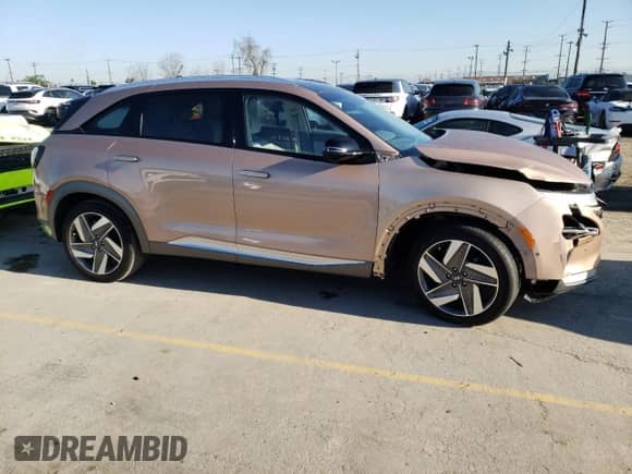 2020 Hyundai NEXO Limited z VIN KM8J84A69LU007979, wystawiony jako Copart lot #81294644 z przebiegiem 21 640 mil mil oraz Szkoda całkowita • Salvage title. Historia ofert i sprzedaży dostępna na DreamBid. Obrazek 4.