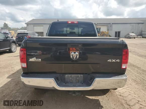2018 Ram 1500 Big Horn z VIN 1C6RR7GG5JS310702, wystawiony jako Copart lot #66165195 z przebiegiem 71 924 mil mil oraz Czysty tytuł • Clean title. Historia ofert i sprzedaży dostępna na DreamBid. Obrazek 6.