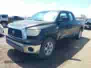 2008 Toyota Tundra z VIN 5TFRT54188X026945, wystawiony jako IAAI lot #43055099 z przebiegiem 185 651 mil mil oraz . Historia ofert i sprzedaży dostępna na DreamBid. Obrazek 2.