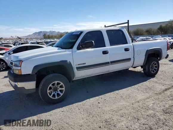 2005 Chevrolet Silverado 2500HD Work Truck z VIN 1GCHC23U35F806553, wystawiony jako Copart lot #87629525 z przebiegiem Nie podano mil oraz Czysty tytuł • Clean title. Historia ofert i sprzedaży dostępna na DreamBid. Obrazek 1.