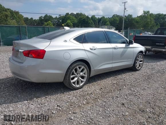 2017 Chevrolet Impala LT с VIN 2G1105SAXH9176071, выставлен на аукционе IAAI как лот 42909984 с пробегом 286 731 миль миль и . История ставок и продаж доступна на DreamBid. Изображение 4.