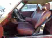 1985 Mercedes-Benz SL с VIN WDBBA45C0FA021352, выставлен на аукционе Copart как лот 88067835 с пробегом 104 110 миль миль и Чистый • Clean title. История ставок и продаж доступна на DreamBid. Изображение 7.