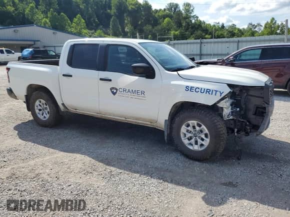2025 Nissan Frontier Pro-4X with VIN 1N6ED1EK2SN628803, listed as a Copart auction lot 65702835 with 1,574 mi miles and Salvage title. Bid and sale history available at DreamBid. Image 4.