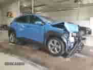 2022 Hyundai Kona SEL с VIN KM8K3CABXNU880959, выставлен на аукционе Copart как лот 81072075 с пробегом 30 177 миль миль и Списание • Salvage title. История ставок и продаж доступна на DreamBid. Изображение 4.