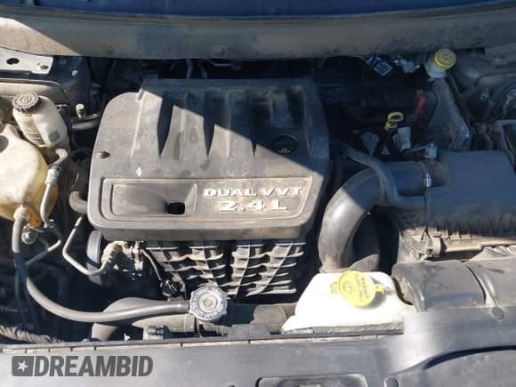 2012 Dodge Journey SE z VIN 3C4PDCAB1CT372670, wystawiony jako IAAI lot #42281044 z przebiegiem 185 388 mil mil oraz . Historia ofert i sprzedaży dostępna na DreamBid. Obrazek 10.