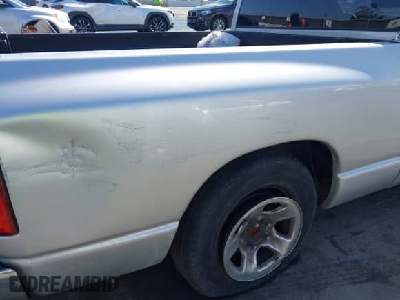 2005 Dodge 1500 SLT с VIN 1D7HA16N65J561626, выставлен на аукционе IAAI как лот 41968891 с пробегом Не указан миль и . История ставок и продаж доступна на DreamBid. Изображение 8.