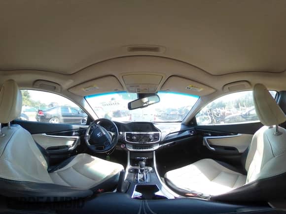 2015 Honda Accord EX-L z VIN 1HGCT2B8XFA006993, wystawiony jako IAAI lot #43245192 z przebiegiem 135 503 mil mil oraz . Historia ofert i sprzedaży dostępna na DreamBid. Obrazek 18.