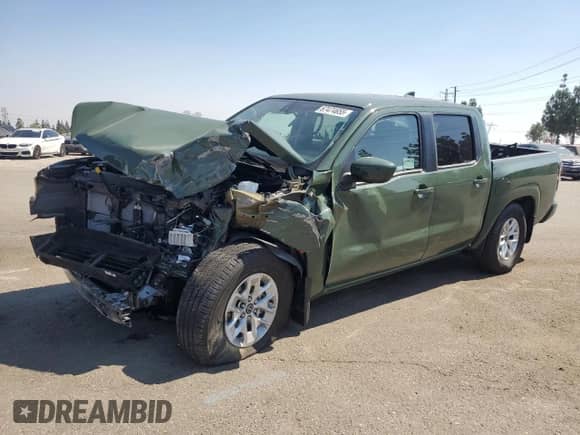 2024 Nissan Frontier SV z VIN 1N6ED1EJ4RN671220, wystawiony jako Copart lot #67474655 z przebiegiem 5 072 mil mil oraz Szkoda całkowita • Salvage title. Historia ofert i sprzedaży dostępna na DreamBid. Obrazek 1.