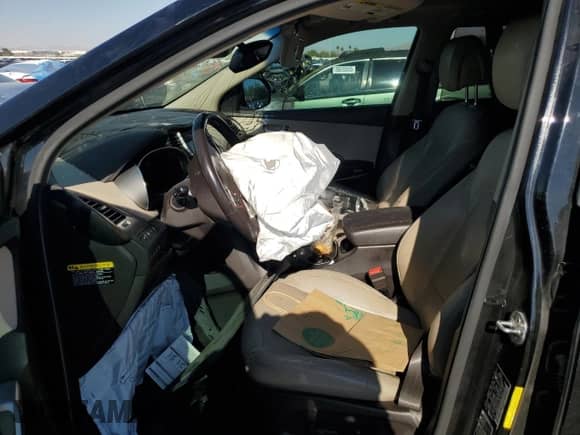 2018 Hyundai Santa Fe Limited Ultimate с VIN KM8SR4HF1JU276918, выставлен на аукционе Copart как лот 68306535 с пробегом 95 542 миль миль и Списание • Salvage title. История ставок и продаж доступна на DreamBid. Изображение 7.