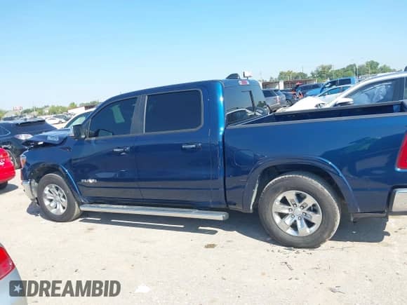 2022 Ram 1500 Laramie с VIN 1C6SRFJT8NN261808, выставлен на аукционе IAAI как лот 43170689 с пробегом 32 952 миль миль и . История ставок и продаж доступна на DreamBid. Изображение 14.