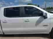 2020 Chevrolet Silverado 1500 LT z VIN 1GCPWCED1LZ282269, wystawiony jako IAAI lot #42494586 z przebiegiem 62 260 mil mil oraz . Historia ofert i sprzedaży dostępna na DreamBid. Obrazek 14.