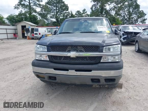 2005 Chevrolet Silverado 1500 LT with VIN 2GCEK13T551277184, listed as a IAAI auction lot 42028710 with Not provided miles and . Bid and sale history available at DreamBid. Image 12.