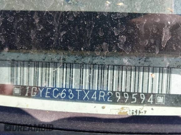 2004 Cadillac Escalade with VIN 1GYEC63TX4R299594, listed as a IAAI auction lot 41833184 with 320,822 mi miles and . Bid and sale history available at DreamBid. Image 9.