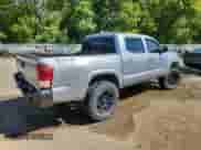 2020 Toyota Tacoma SR5 z VIN 3TMCZ5AN1LM311240, wystawiony jako Copart lot #85188965 z przebiegiem 149 027 mil mil oraz Szkoda całkowita • Salvage title. Historia ofert i sprzedaży dostępna na DreamBid. Obrazek 3.