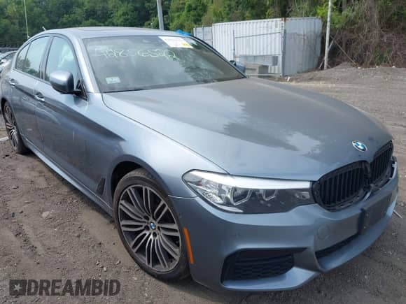 2019 BMW 5 Series 530i with VIN WBAJA5C52KWW44781, listed as a IAAI auction lot 42856522 with 102,648 mi miles and . Bid and sale history available at DreamBid. Image 1.