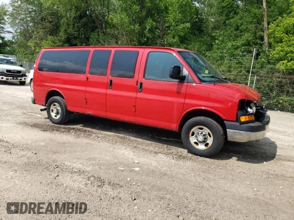 2010 Chevrolet Express Passenger LT with VIN 1GA2G1DG7A1160950, listed as a Copart auction lot 60605565 with 173,684 mi miles and Salvage title. Bid and sale history available at DreamBid. Image 4.