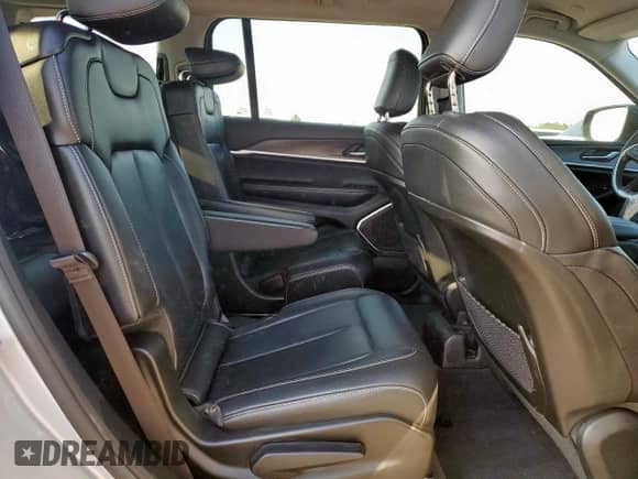 2022 Jeep Grand Cherokee Limited с VIN 1C4RJJBG3N8552668, выставлен на аукционе Copart как лот 69075185 с пробегом 36 035 миль миль и Списание • Salvage title. История ставок и продаж доступна на DreamBid. Изображение 11.