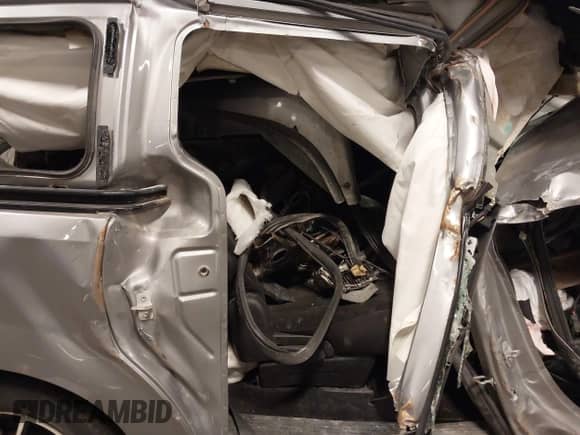 2018 Dodge Grand Caravan SE with VIN 2C4RDGBG7JR206504, listed as a IAAI auction lot 43032824 with Not provided miles and . Bid and sale history available at DreamBid. Image 8.