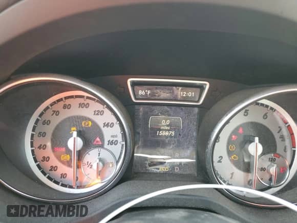 2014 Mercedes-Benz CLA 250 с VIN WDDSJ4EB8EN030077, выставлен на аукционе Copart как лот 81526545 с пробегом 158 875 миль миль и Чистый • Clean title. История ставок и продаж доступна на DreamBid. Изображение 9.