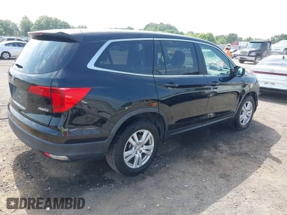 2018 Honda Pilot LX с VIN 5FNYF6H18JB072567, выставлен на аукционе IAAI как лот 42669142 с пробегом 88 300 миль миль и . История ставок и продаж доступна на DreamBid. Изображение 4.