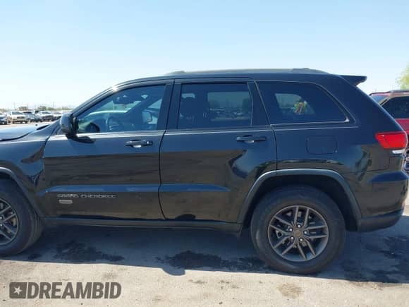 2016 Jeep Grand Cherokee 75th Anniversary z VIN 1C4RJEAG4GC386539, wystawiony jako IAAI lot #42620948 z przebiegiem 131 278 mil mil oraz . Historia ofert i sprzedaży dostępna na DreamBid. Obrazek 15.