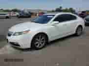 2014 Acura TL Technology с VIN 19UUA8F54EA001722, выставлен на аукционе Copart как лот 70547195 с пробегом 211 297 миль миль и Списание • Salvage title. История ставок и продаж доступна на DreamBid. Изображение 1.