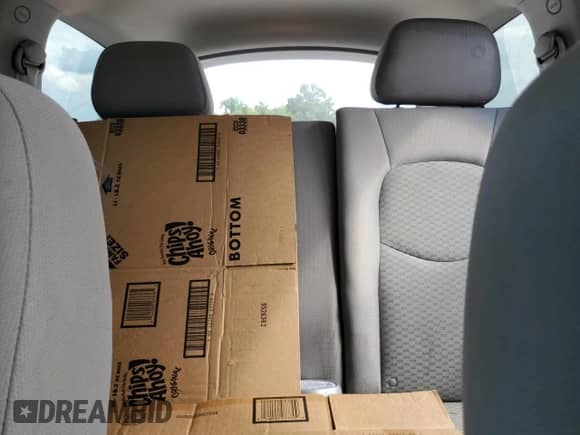 2010 Chevrolet HHR LS с VIN 3GNBAADB9AS514096, выставлен на аукционе Copart как лот 67960685 с пробегом 181 352 миль миль и Чистый • Clean title. История ставок и продаж доступна на DreamBid. Изображение 10.