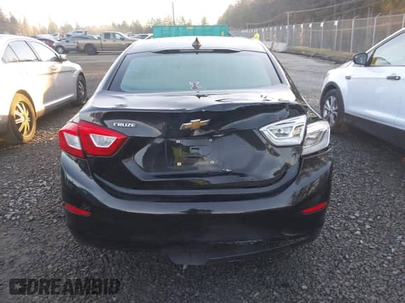 2018 Chevrolet Cruze LS with VIN 1G1BB5SM8J7204644, listed as a IAAI auction lot 41395981 with 46,777 mi miles and . Bid and sale history available at DreamBid. Image 16.