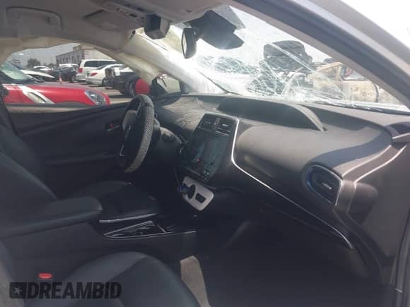 2017 Toyota Prius Two z VIN JTDKARFU0H3042988, wystawiony jako IAAI lot #42580166 z przebiegiem 169 300 mil mil oraz . Historia ofert i sprzedaży dostępna na DreamBid. Obrazek 5.