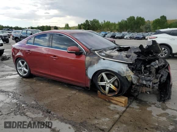 2011 Volvo S60 с VIN YV1902FH9B2015565, выставлен на аукционе Copart как лот 64746145 с пробегом Не указан миль и Списание • Salvage title. История ставок и продаж доступна на DreamBid. Изображение 4.