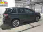 2025 Subaru Forester Touring Hybrid z VIN JF2SLSTD3SH408203, wystawiony jako Copart lot #59468965 z przebiegiem 89 mil mil oraz Szkoda całkowita • Salvage title. Historia ofert i sprzedaży dostępna na DreamBid. Obrazek 3.