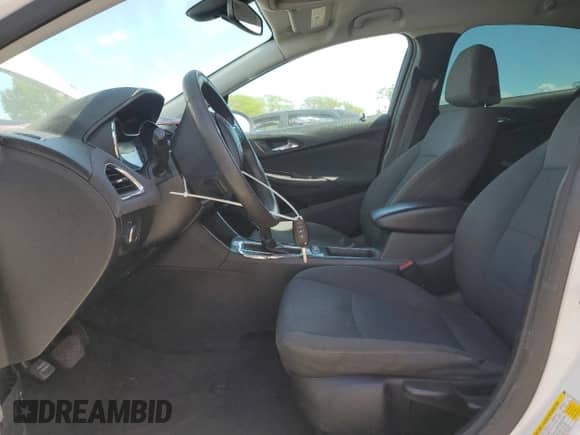 2019 Chevrolet Cruze с VIN 1G1BJ5SMXK7102444, выставлен на аукционе Copart как лот 56472255 с пробегом 123 810 миль миль и Списание • Salvage title. История ставок и продаж доступна на DreamBid. Изображение 7.